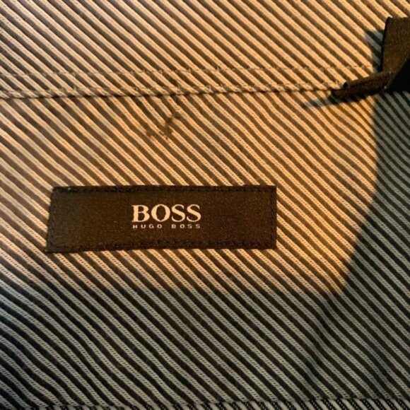 Hugo Boss 17 x 38 Gray Striped Dress Shirt French Cuffs - Picture 4 of 4